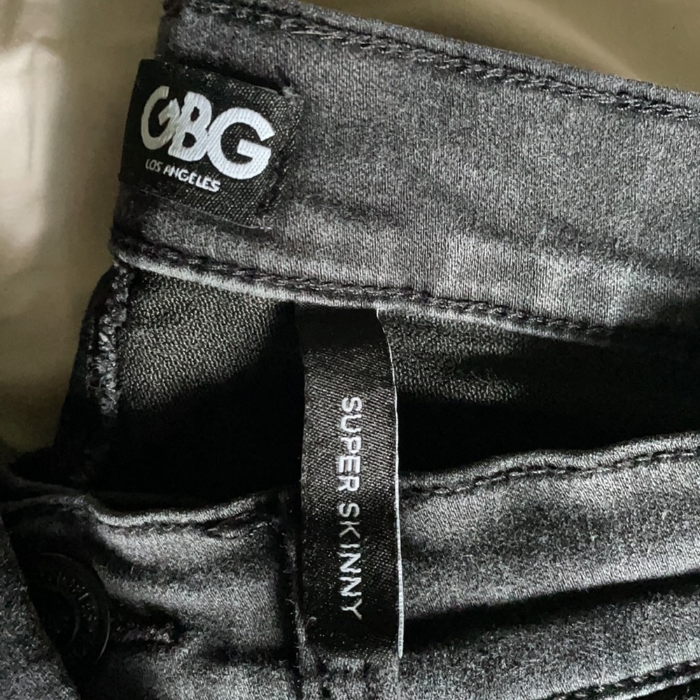 Jeans - Picture 2 of 4